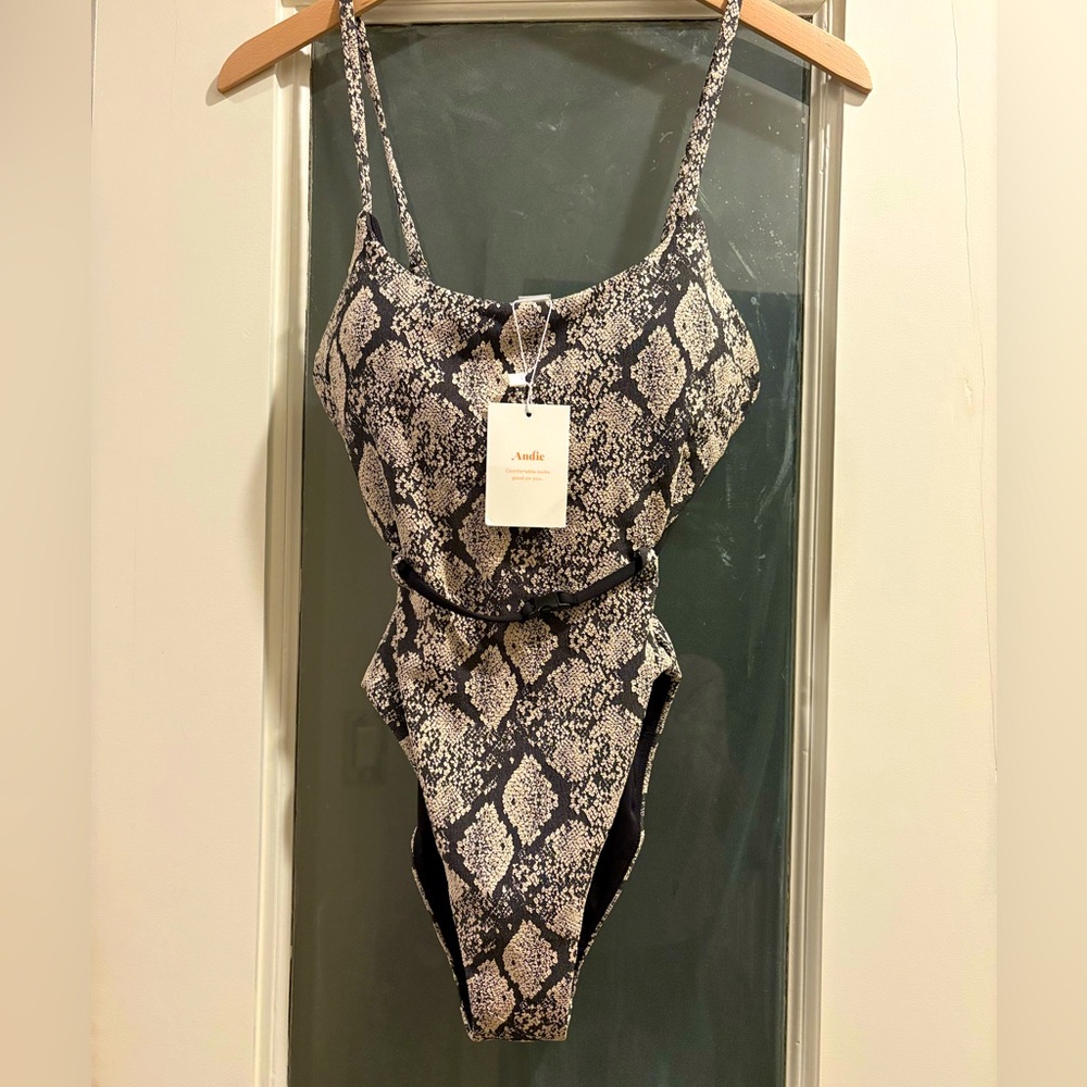 Andie Swim Riviera Belted One Piece, size S